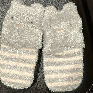 NWT 6-12 mo Animal Slipper Socks from Goldbug